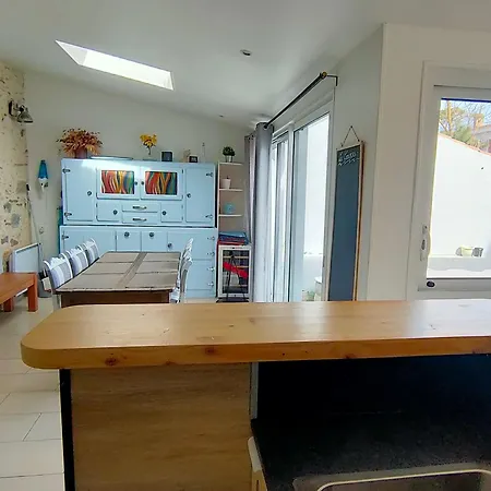 Maison Familiale De Charme A 300m De La - Jean De Monts, 6 Pers, Wifi Gratuit - Fr-1-323-408